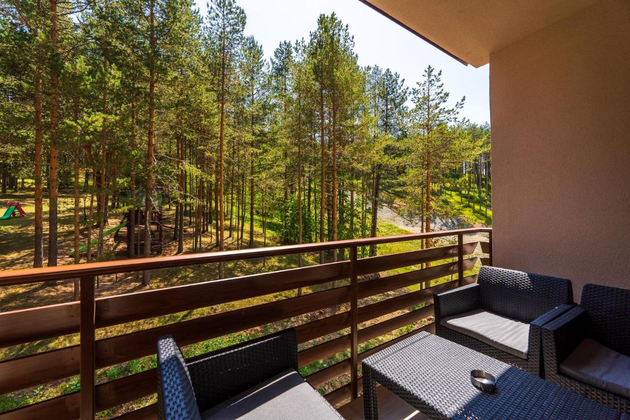 Vila Pekovic Green, Pine Trees View 2 Bedrooms Apartment 兹拉蒂博尔 外观 照片